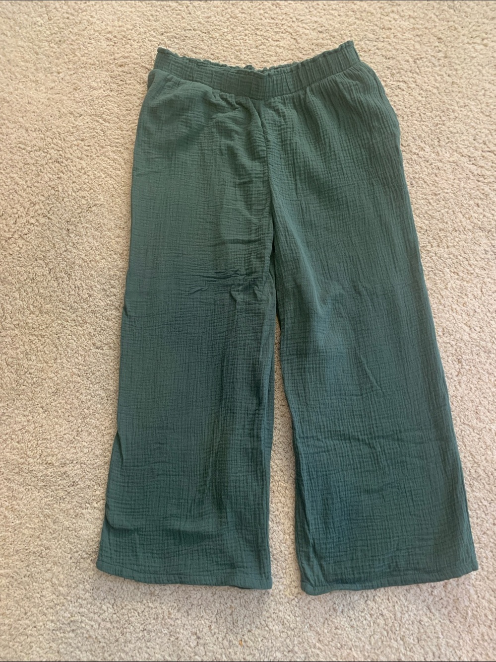 Jessica Simpson Forest Green Wide Leg Capris